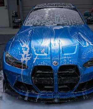 کتاب‌ها و دفترچه‌های تخصصی شوینده‌های خودرو و مراقبت از آن